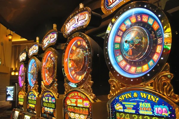 Game engagement metrics showing player distribution across slot titles